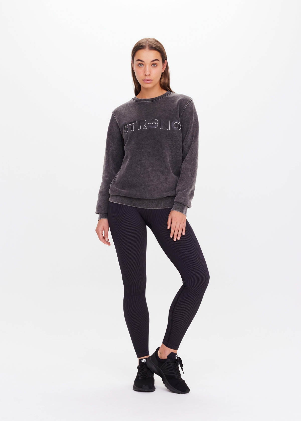 Unisex Feel Strong Crew - Black