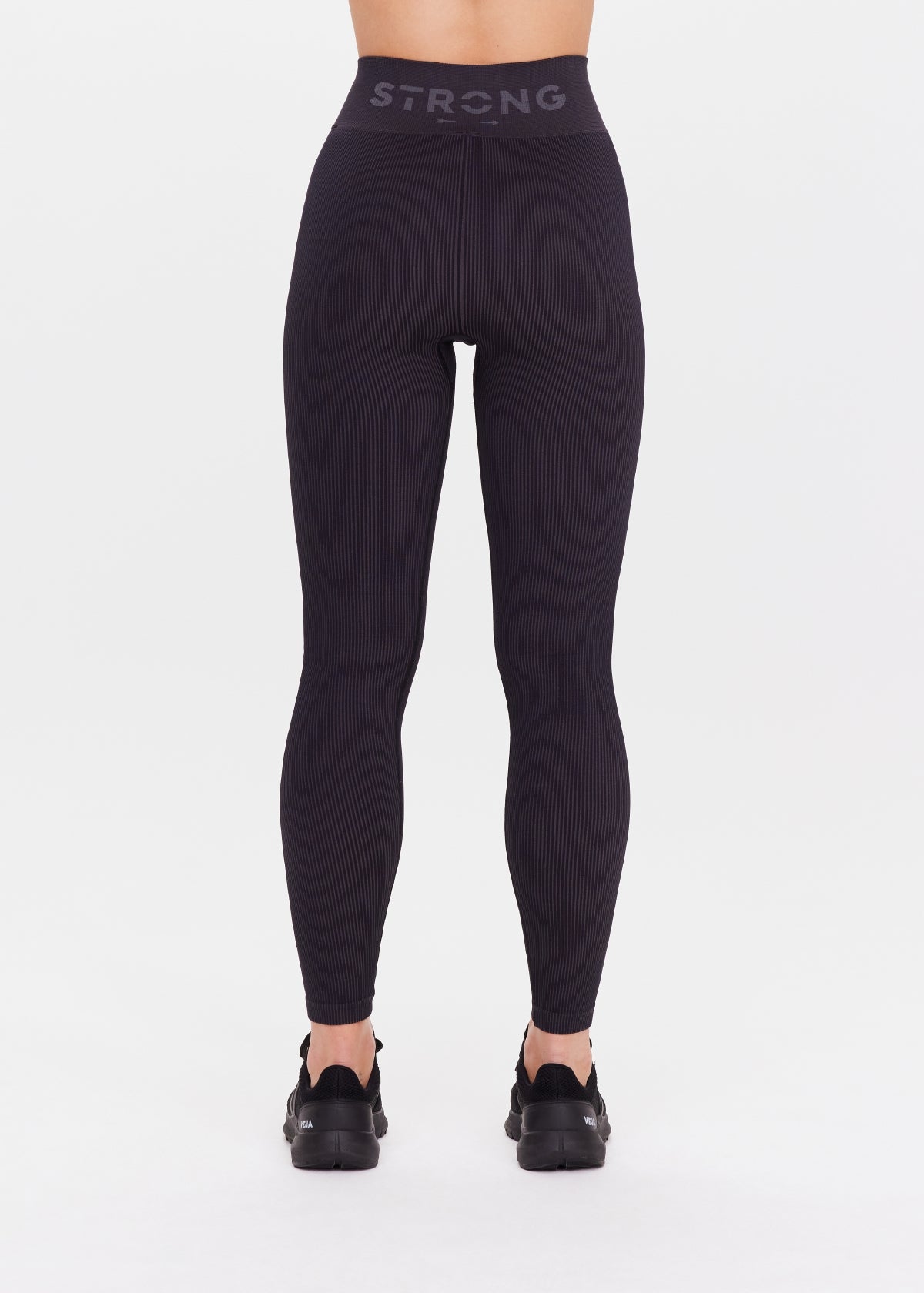 Ribbed Seamless 25in Midi Pant